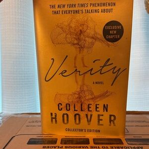 Verity Colleen Hoover